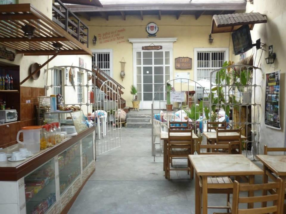 El Mochilero Hostel Трухильо Екстериор снимка