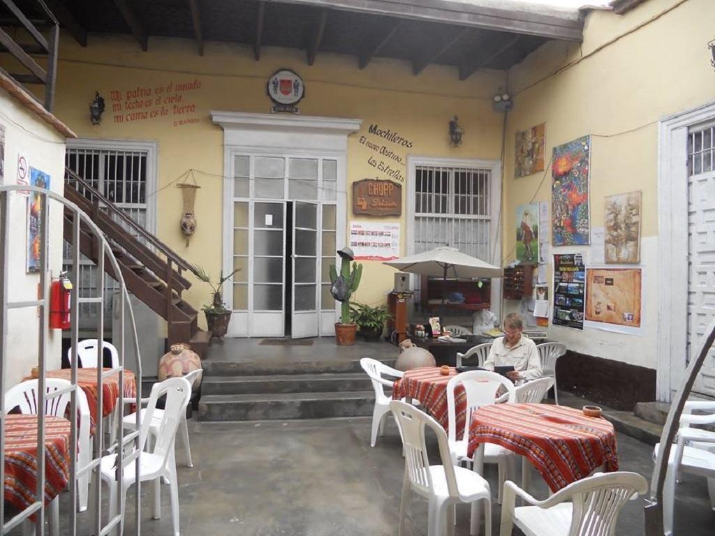 El Mochilero Hostel Трухильо Екстериор снимка